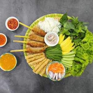 quan-nem-ngon