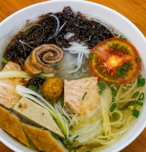 Số 5: Chả + Cá +Bao tử + Trứng + Sứa